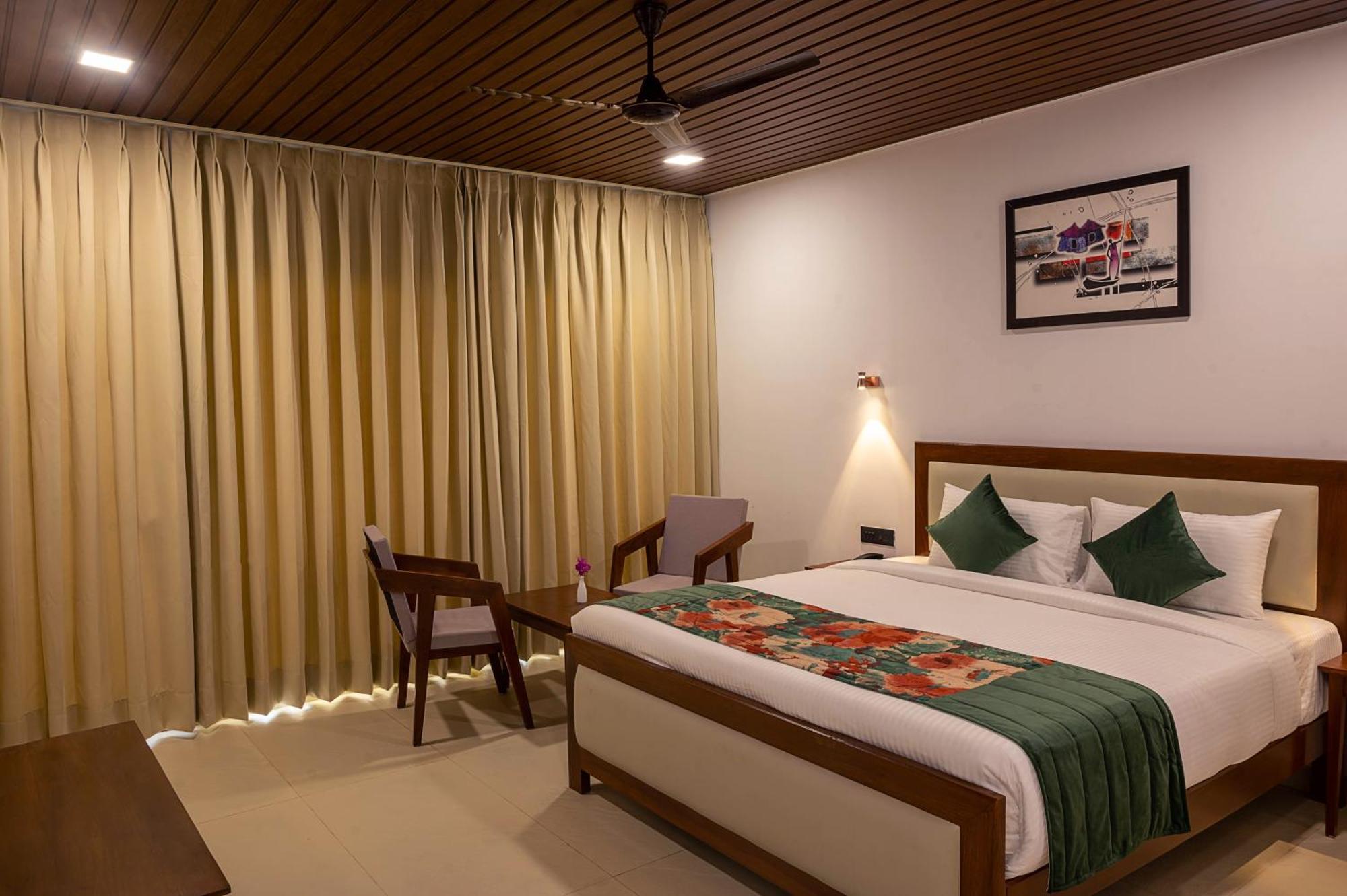 The Kimaya - By The Sea Baga Exterior photo