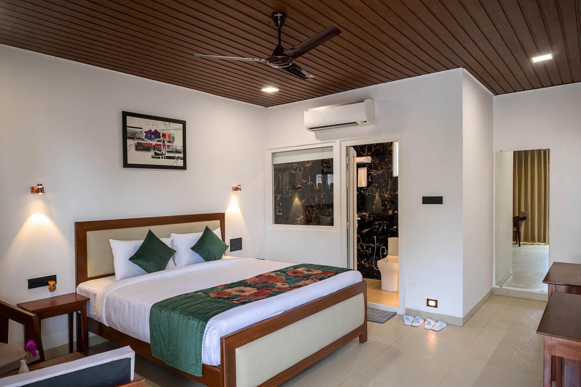 The Kimaya - By The Sea Baga Exterior photo