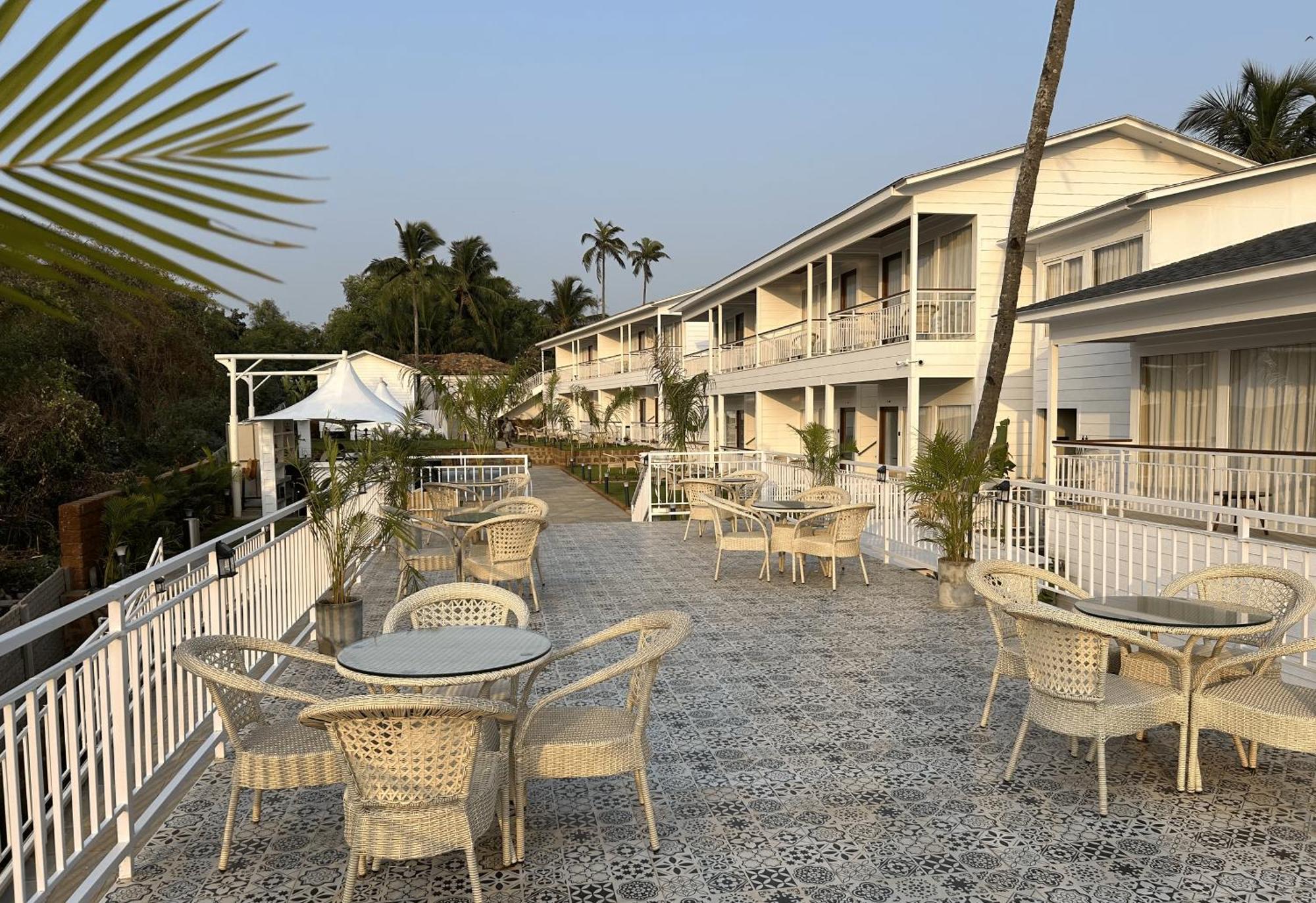 The Kimaya - By The Sea Baga Exterior photo